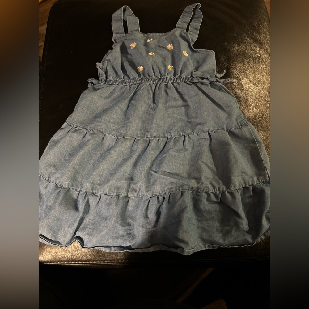 Girls size 7/8. Dress denim with flowers